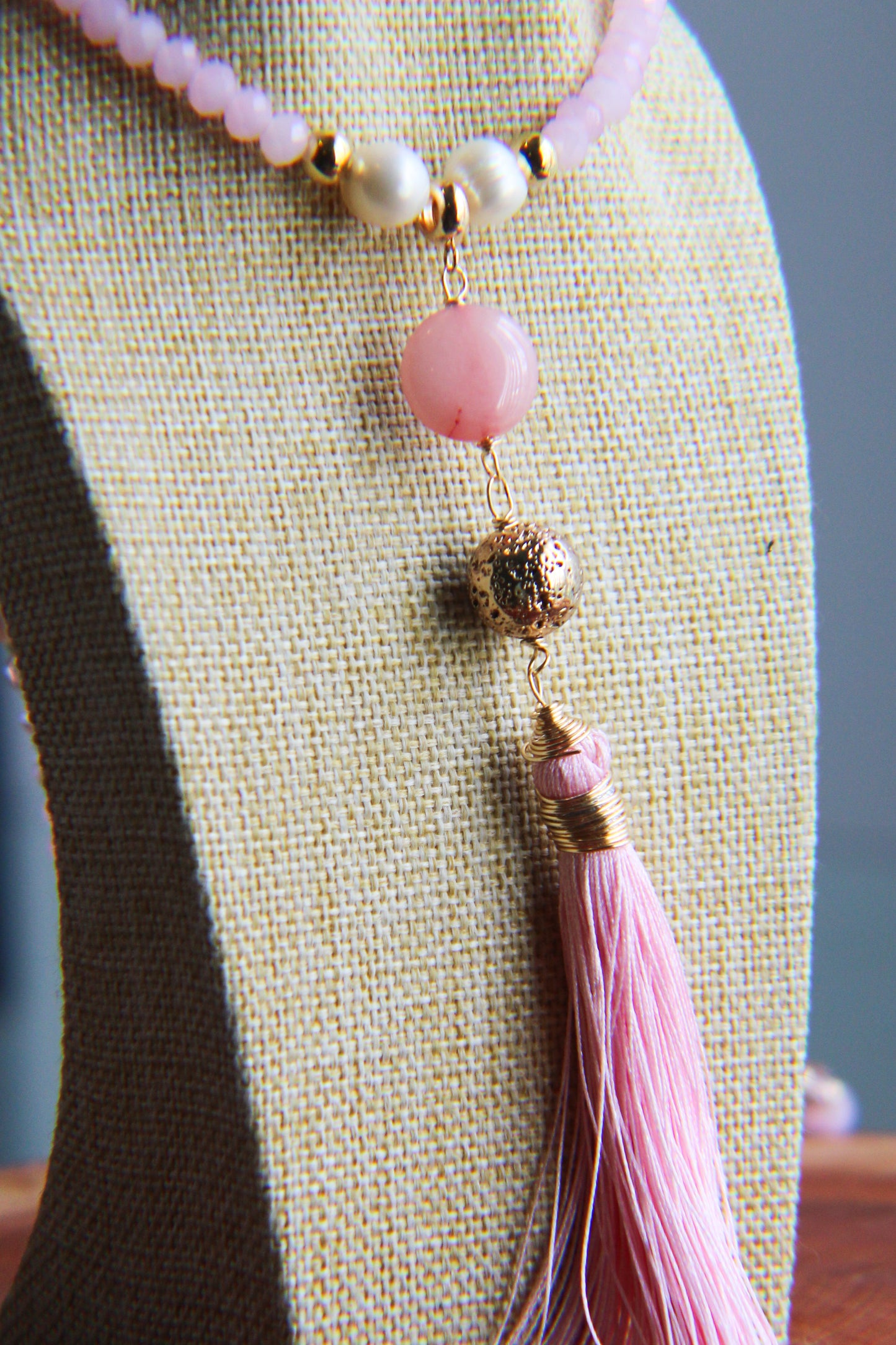 Elegant Tassel Lumière Necklace - Extra Long